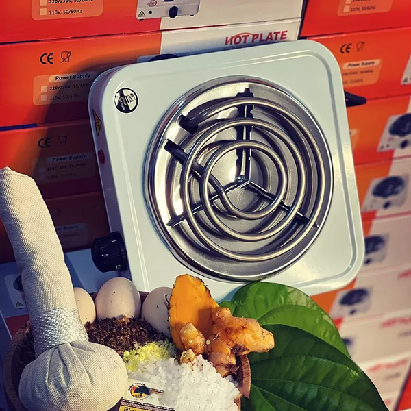 Bếp hơ lá trầu không sau sinh giữ ấm cho mẹ và bé R113